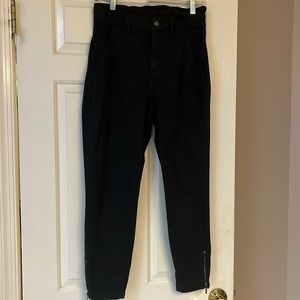 WHBM Extra High Rise Slim Ankle Pant